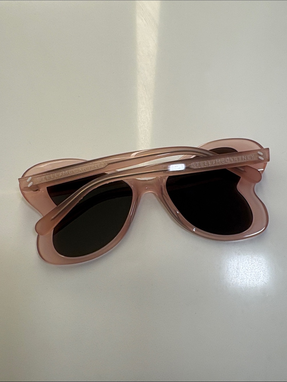 Stella McCartney Pink Heart-Shaped Sunglasses with Dark Lenses - Picture 3 of 5